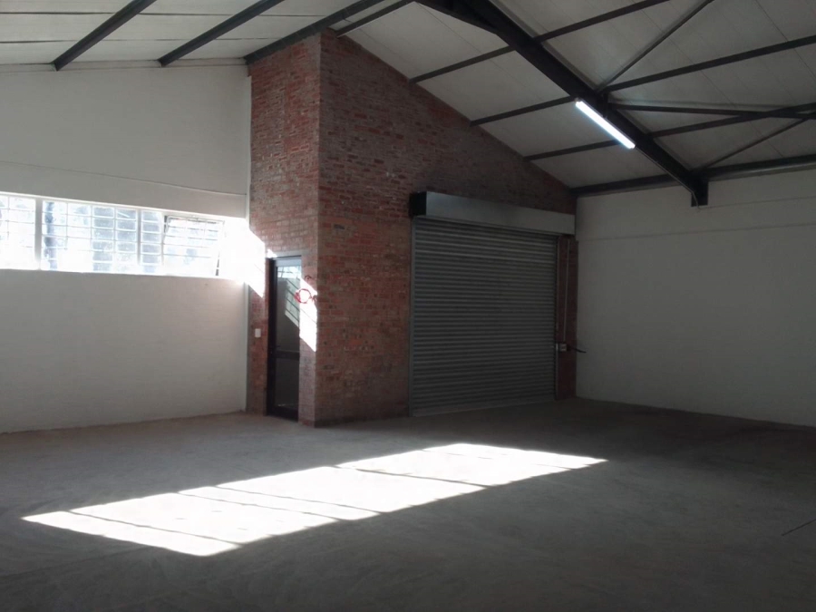 To Let commercial Property for Rent in Diep River Western Cape